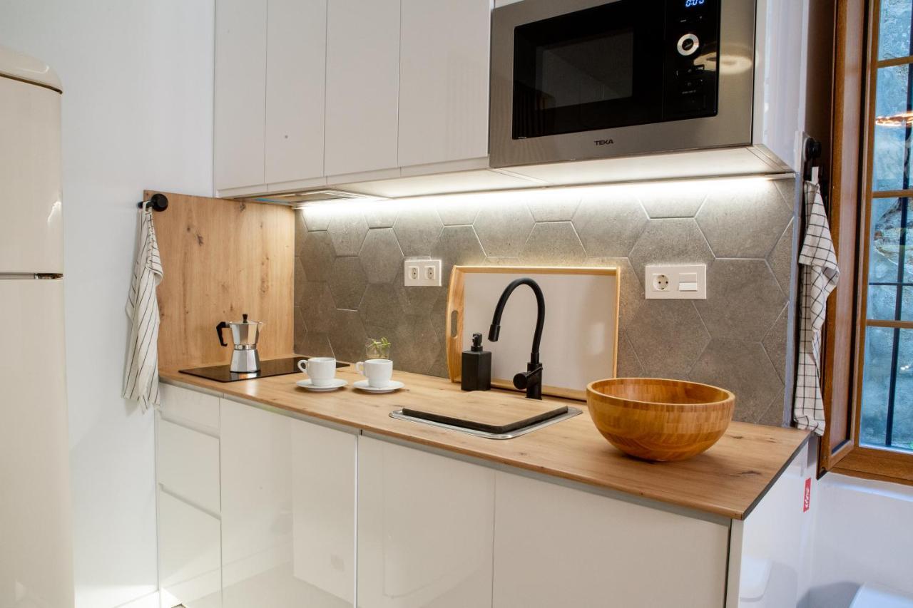 Wakana Apartment *
